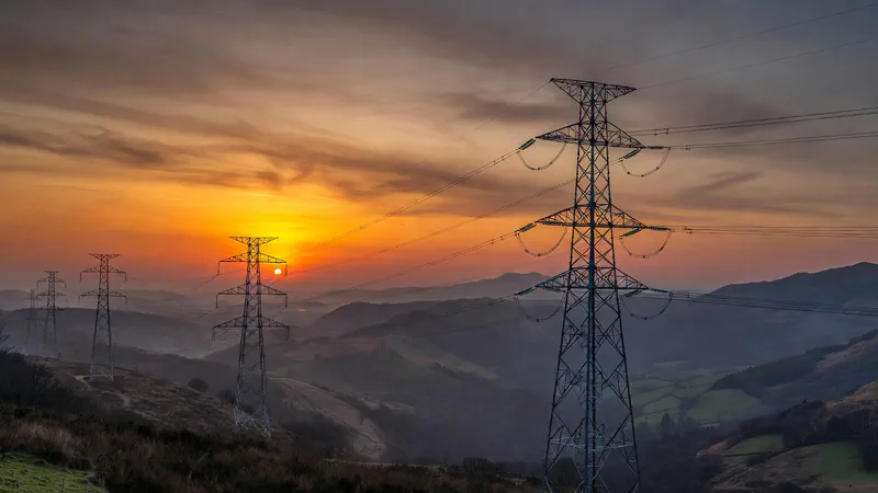 ScaleFibre lance la série de câbles à fibre optique aériens SkySPAN™ ADSS